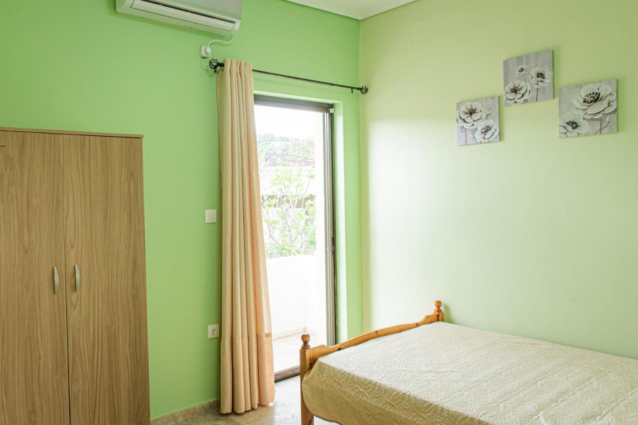 Aristotelis Apartments Vathí Exterior photo